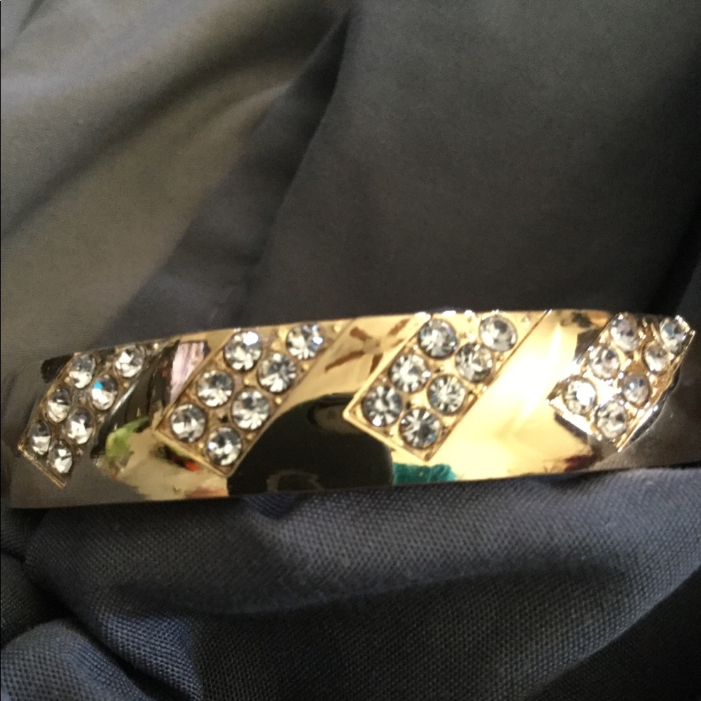 Gold Filled Women’s Bracelet/ Free Bundle Gift